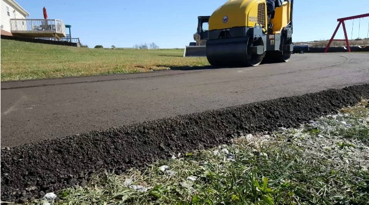 Driveway Asphalt Paving Contractors