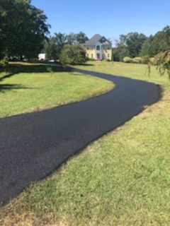 Driveway Asphalt Paving Contractors